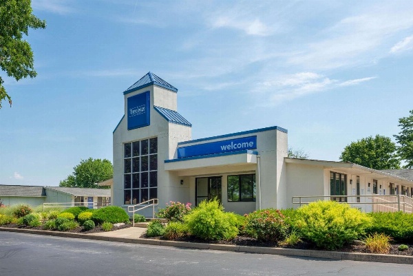 Travelodge by Wyndham Essington / Philadelphia Airport image 1